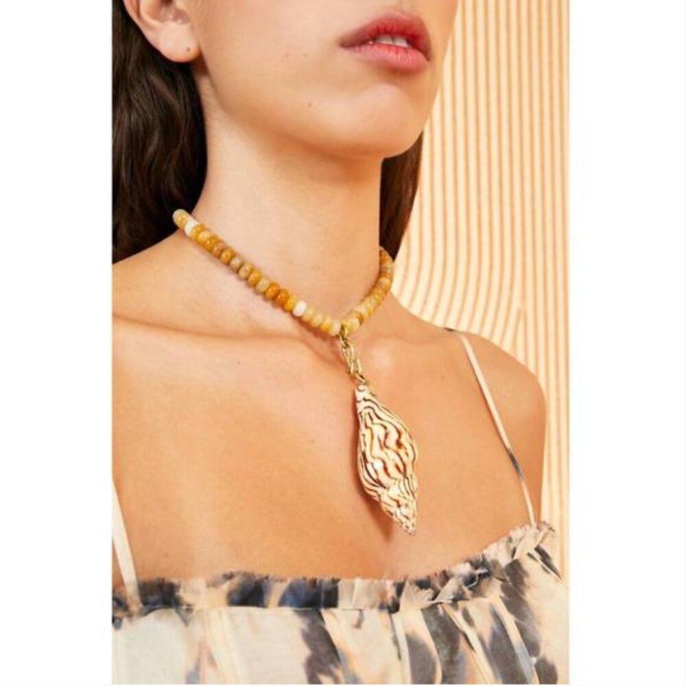 ULLA JOHNSON spiral shell pendant necklace yellow opal w/ box beaded vol…